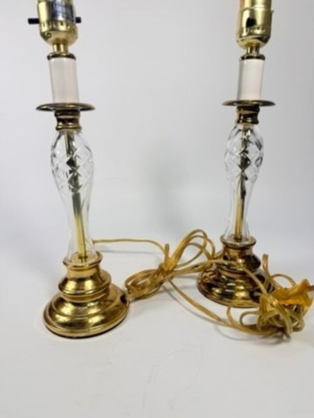 Pair Candlestick Lamps Boudoir Table Buffet Cut Crystal Brass Vintage Traditiona - Picture 15 of 16
